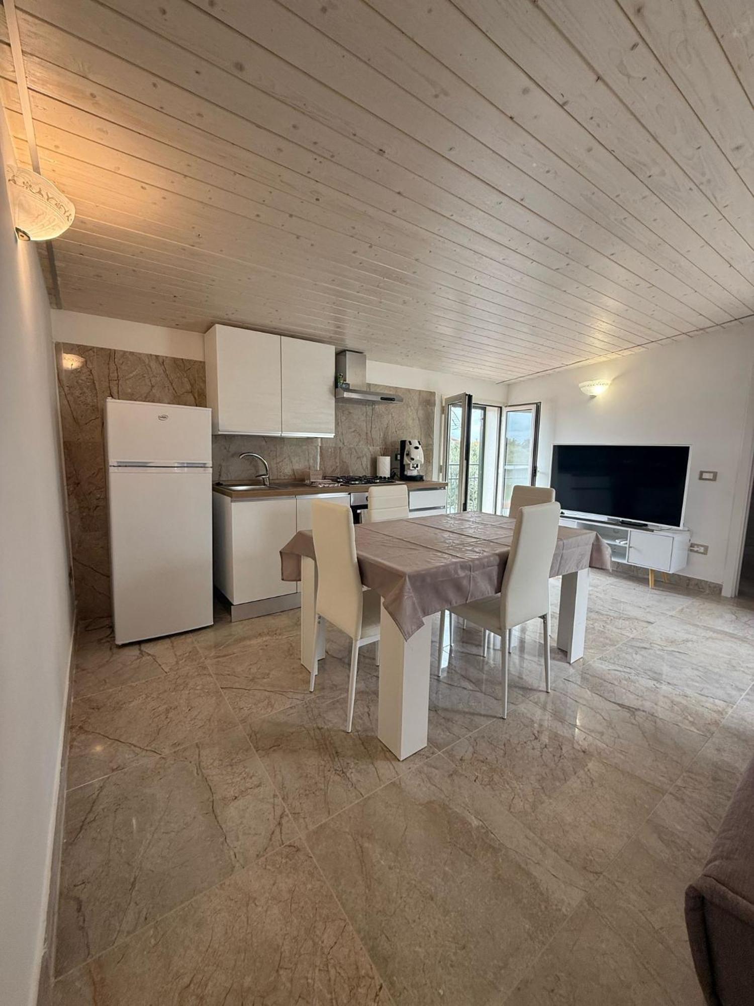 La Perla Di Dea Villa ลิโด ดิ ฟอนติ ภายนอก รูปภาพ
